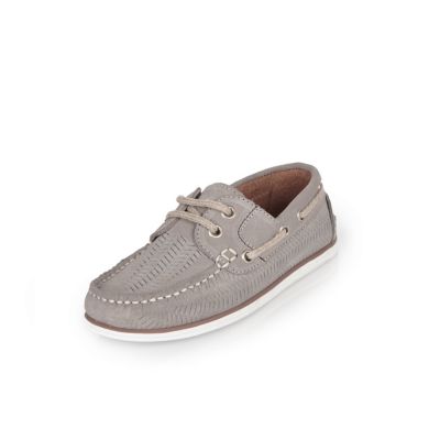 Boys grey weave boat shoes